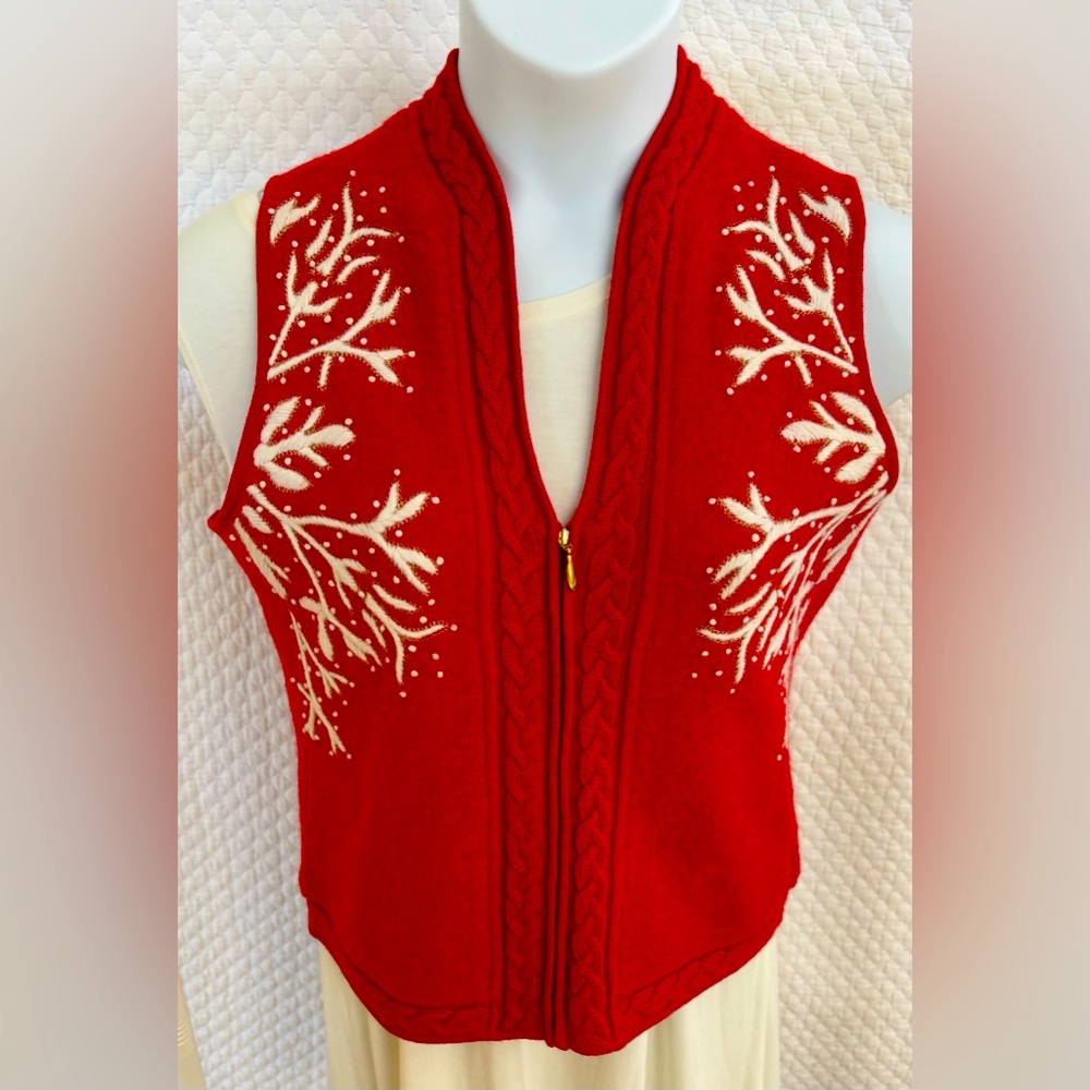 Coldwater Creek Red Wool Vest with Embroidered Snowflake Size M